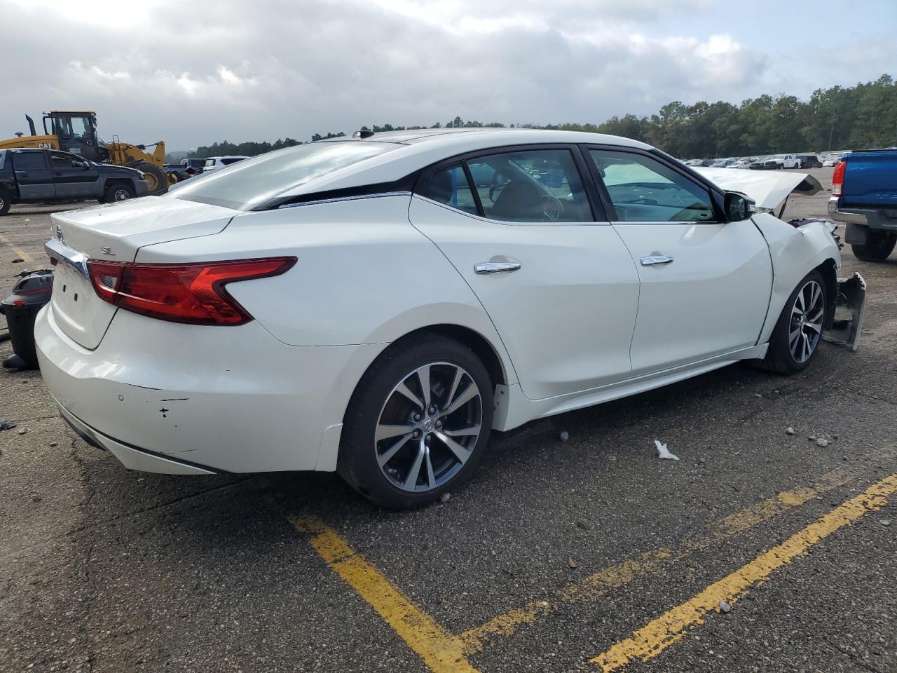 2017 Nissan Maxima VIN 1N4AA6AP1HC393233 Copart auction photo, front end damage thumbnail 3