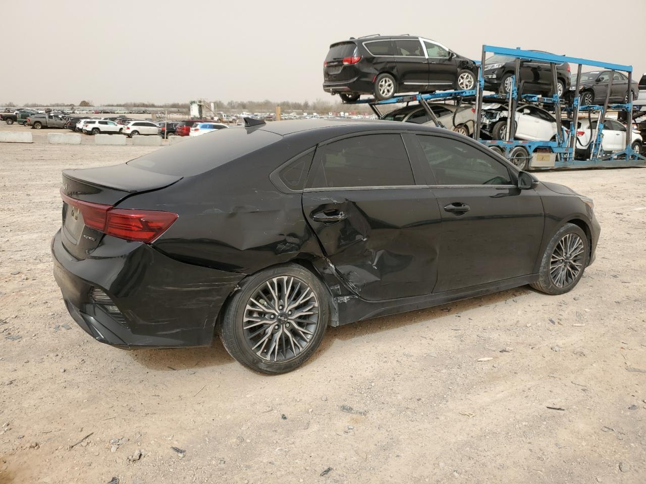 2023 KIA Forte VIN 3KPF54AD1PE530063 Copart auction photo, rear end / side damage thumbnail 3