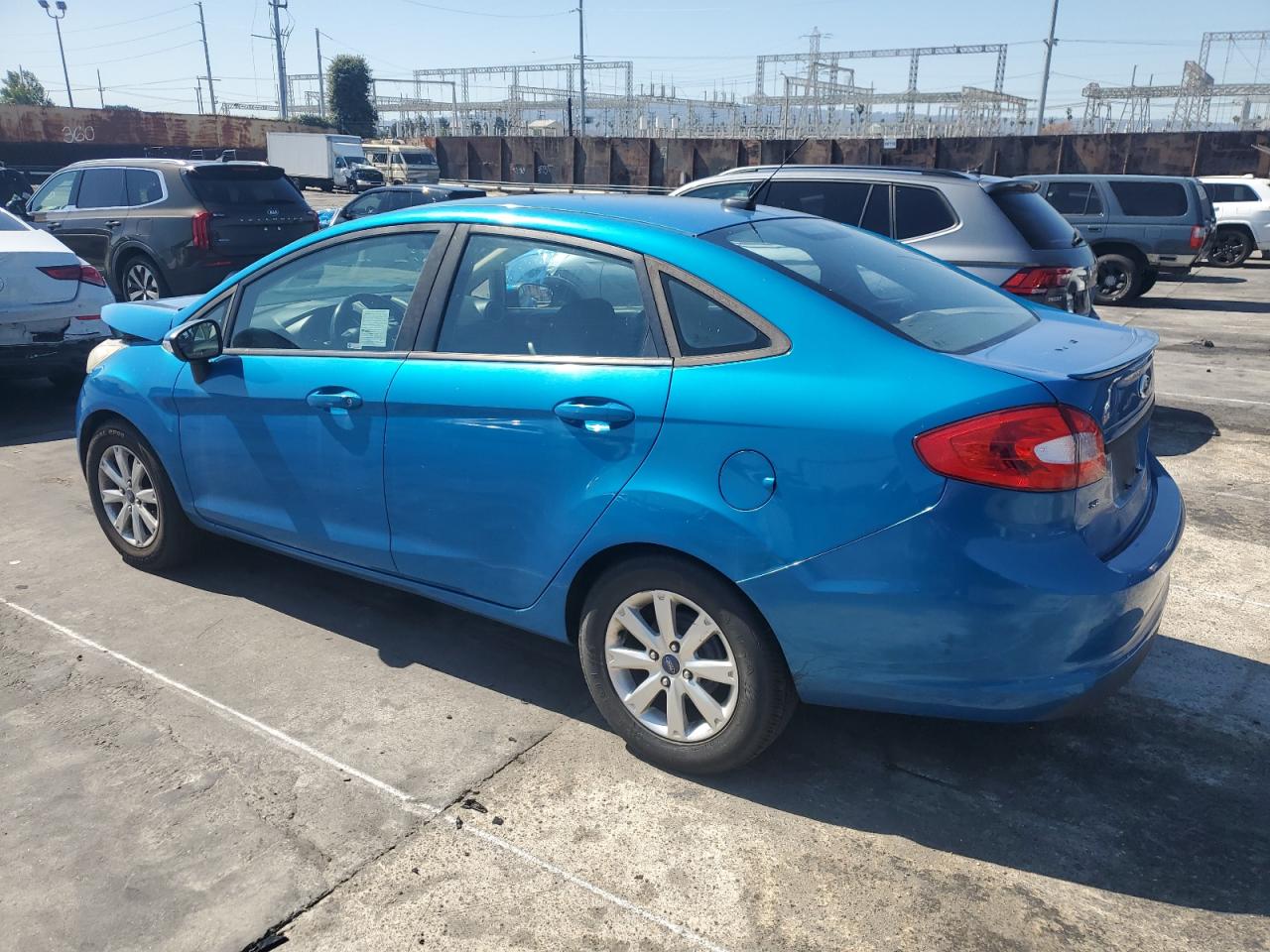 2013 Ford Fiesta VIN 3FADP4BJ4DM226982 Copart auction photo, front end damage thumbnail 2