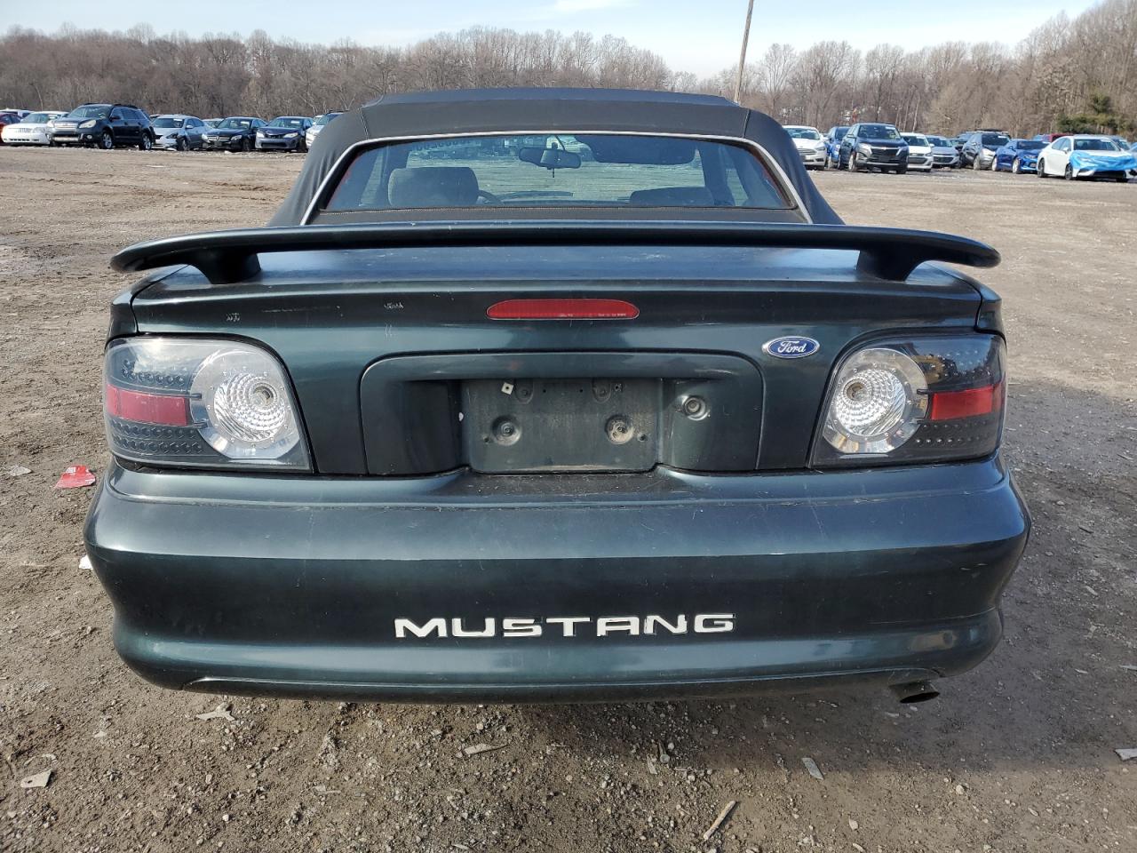 1998 Ford Mustang VIN 1FAFP4442WF231861 Copart auction photo, front end damage thumbnail 6