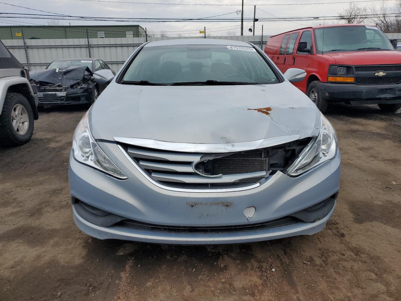2014 Hyundai Sonata VIN 5NPEB4ACXEH813291 Copart auction photo, vandalism / all over damage thumbnail 5