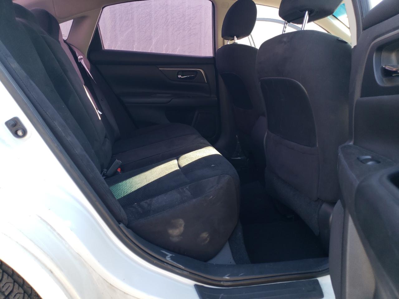 2015 Nissan Altima VIN 1N4AL3AP5FN863337 Copart auction photo, all over damage thumbnail 10