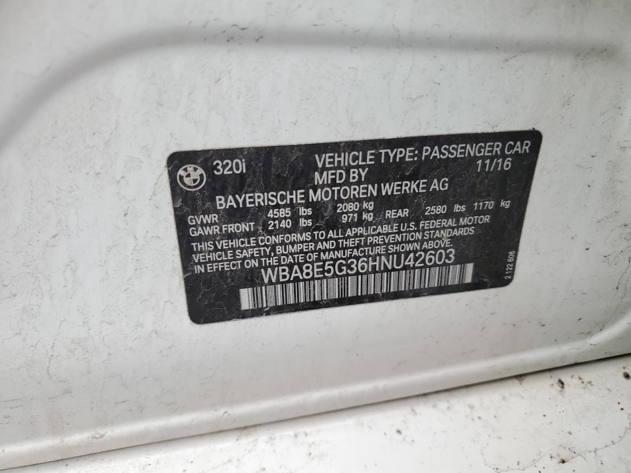 2017 BMW 3er VIN WBA8E5G36HNU42603 Copart auction photo, front end damage thumbnail 12