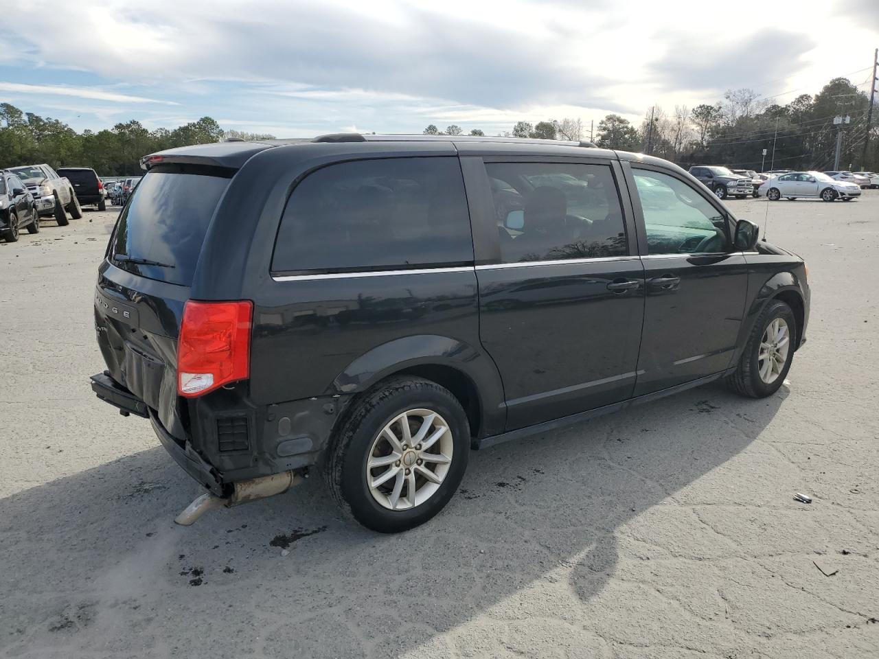 2019 Dodge Caravan VIN 2C4RDGCG5KR563941 Copart auction photo, rear end damage thumbnail 3