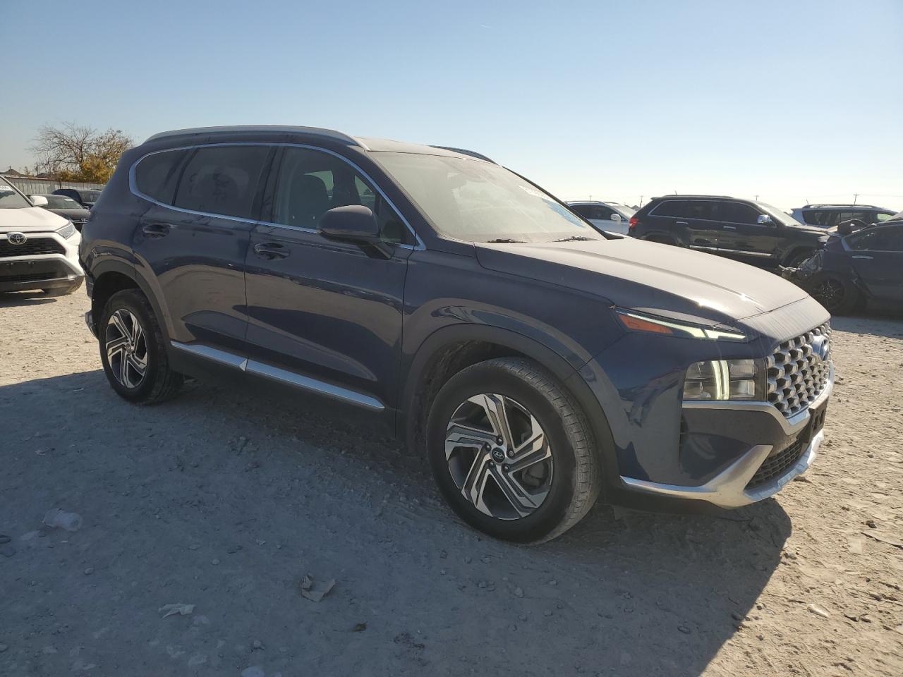 2022 Hyundai Santa Fe VIN 5NMS24AJ6NH377750 Copart auction photo, rear end / minor dent/scratches damage thumbnail 4