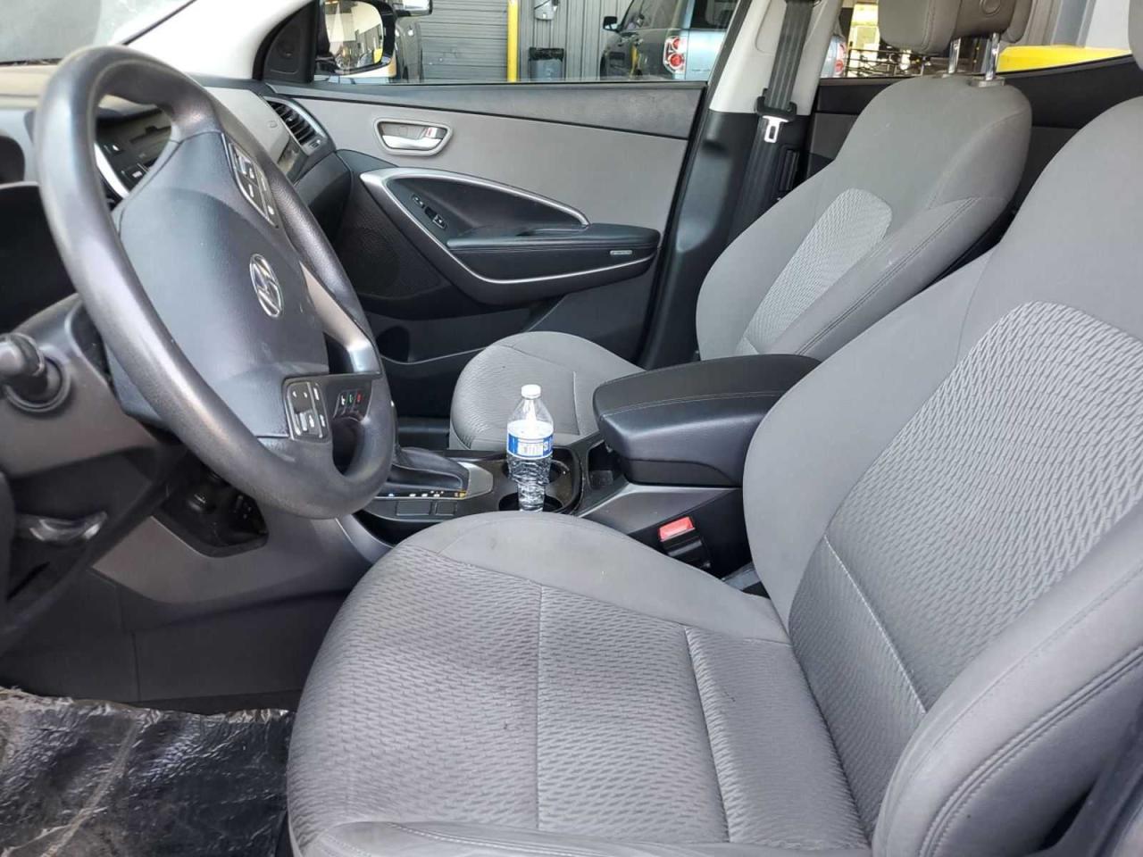 2015 Hyundai Santa Fe VIN 5XYZT3LB4FG261437 Copart auction photo, normal wear / minor dent/scratches damage thumbnail 5
