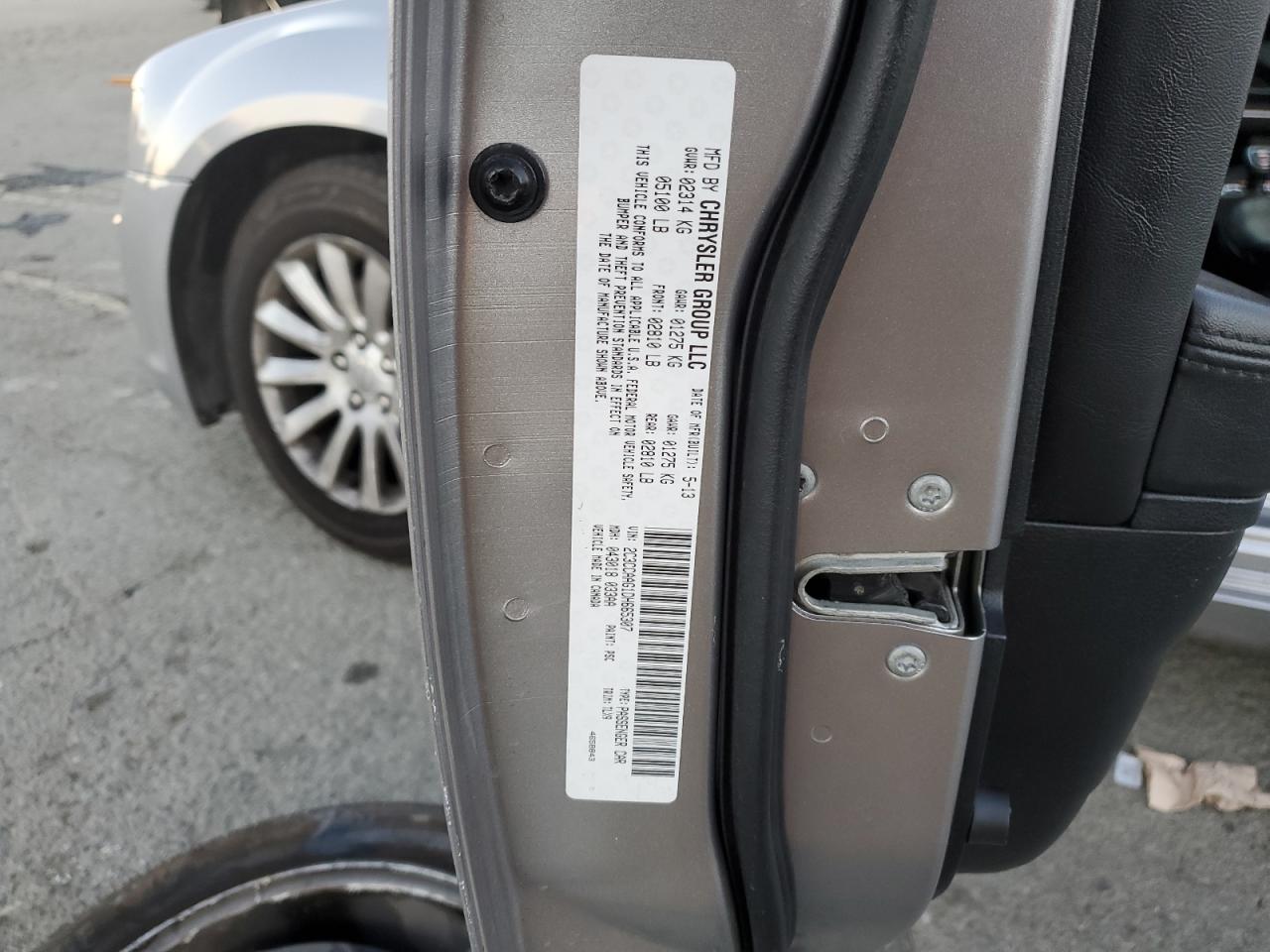 2013 Chrysler 300 VIN 2C3CCAAG1DH665307 Copart auction photo, front end / undercarriage damage thumbnail 12