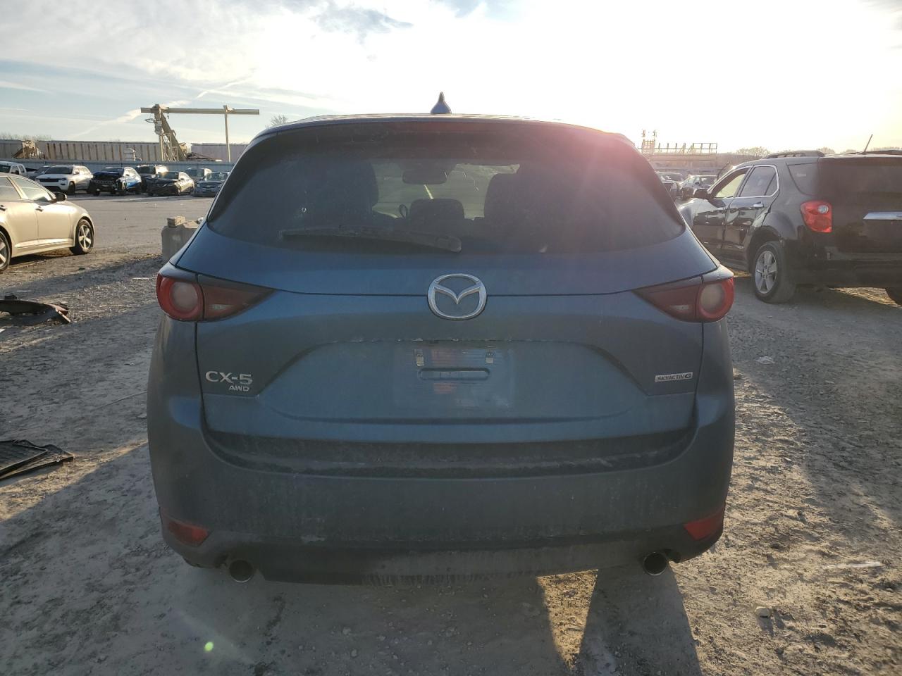 2020 Mazda CX-5 VIN JM3KFBCM9L0737243 Copart auction photo, side damage thumbnail 6