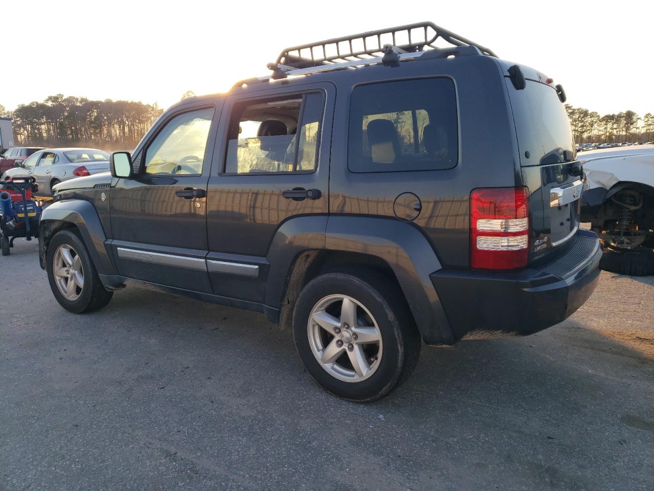 2010 Jeep Liberty (North America) VIN 1J4PN5GK6AW177567 Copart auction photo, front end / side damage thumbnail 2