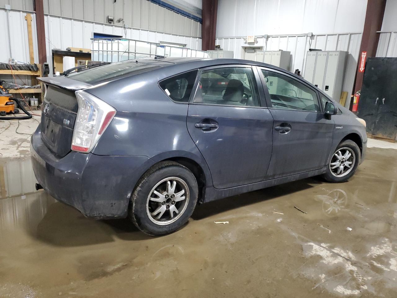 2010 Toyota Prius VIN JTDKN3DU4A0119986 Copart auction photo, side damage thumbnail 3