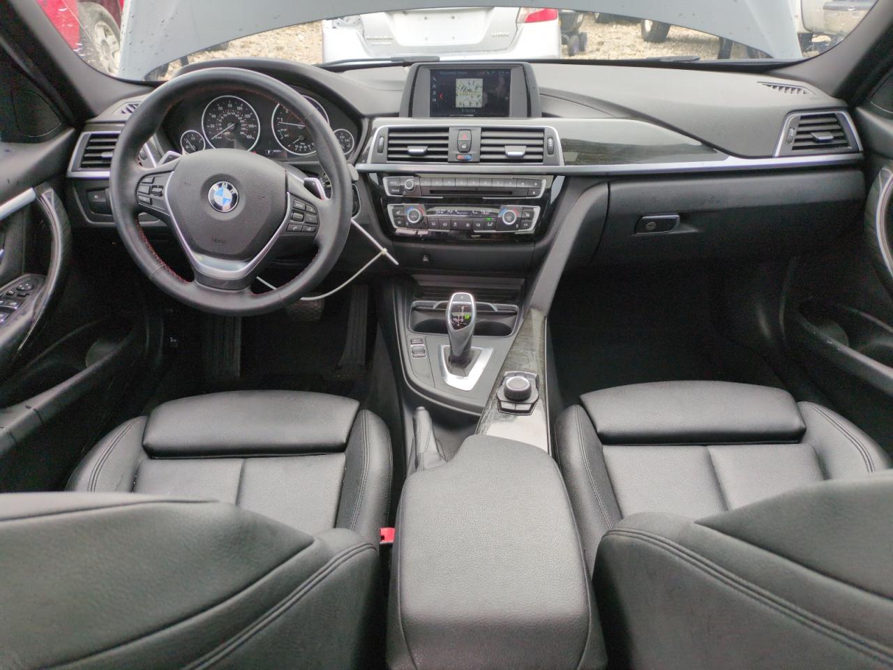 2018 BMW 3er VIN WBA8D9C53JEM33610 Copart auction photo, undercarriage damage thumbnail 8