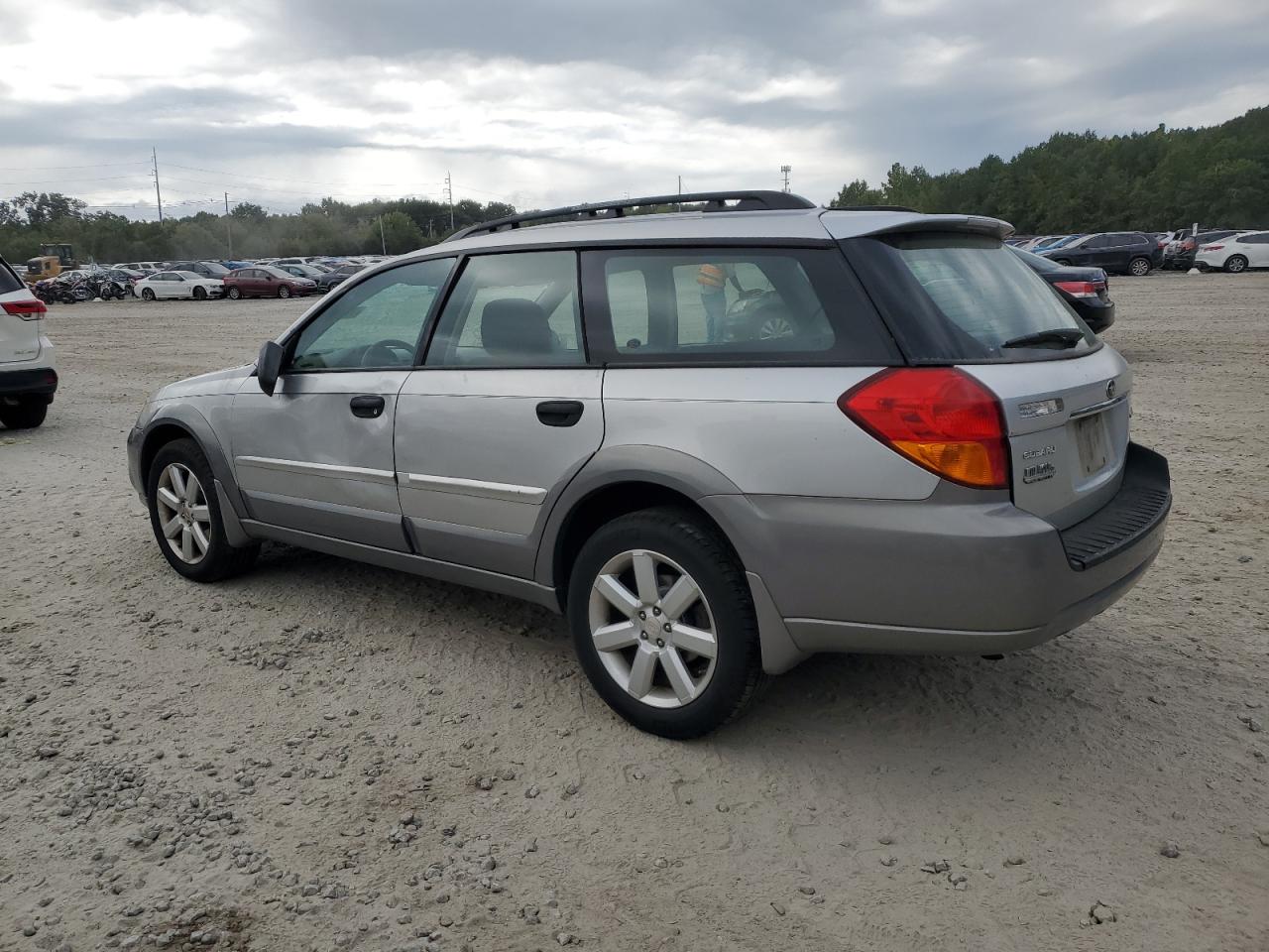 2007 Subaru Outback VIN 4S4BP61C577317382 Copart auction photo, all over / minor dent/scratches damage thumbnail 2