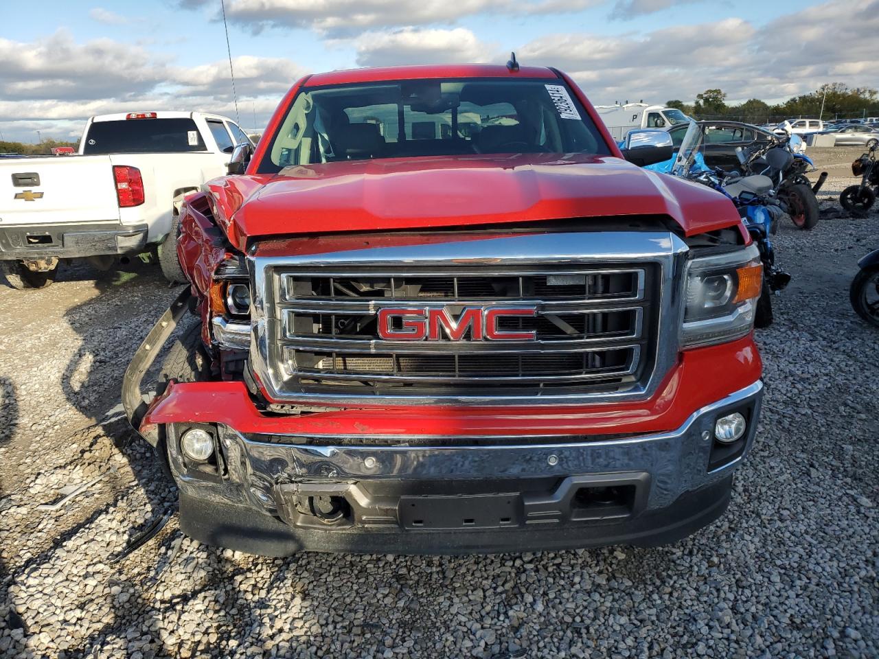 2015 GMC Sierra VIN 3GTU2VEC1FG454385 Copart auction photo, front end / minor dent/scratches damage thumbnail 5