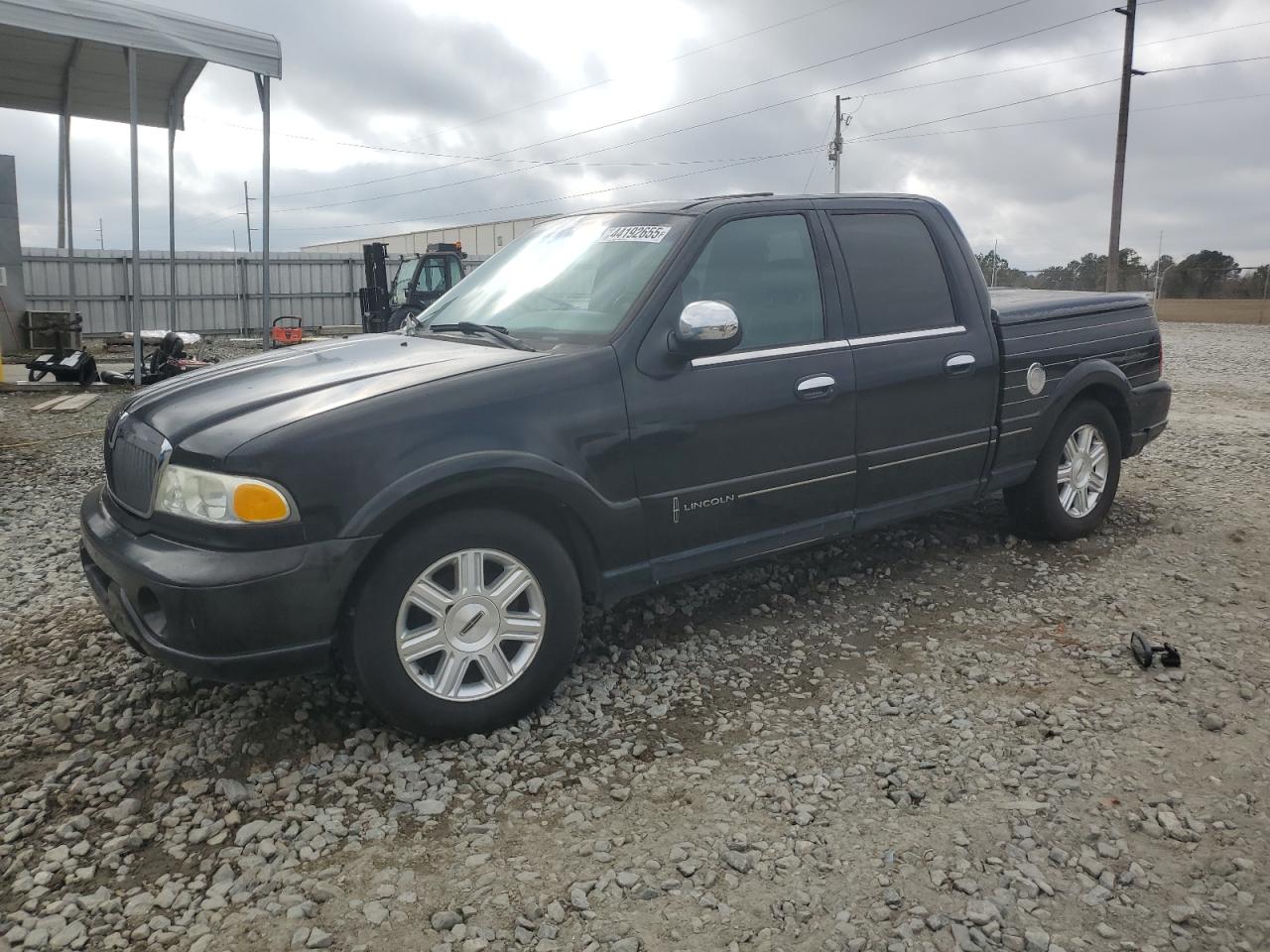 2002 Lincoln Blackwood VIN 5LTEW05A72KJ01109 - Copart auction photo