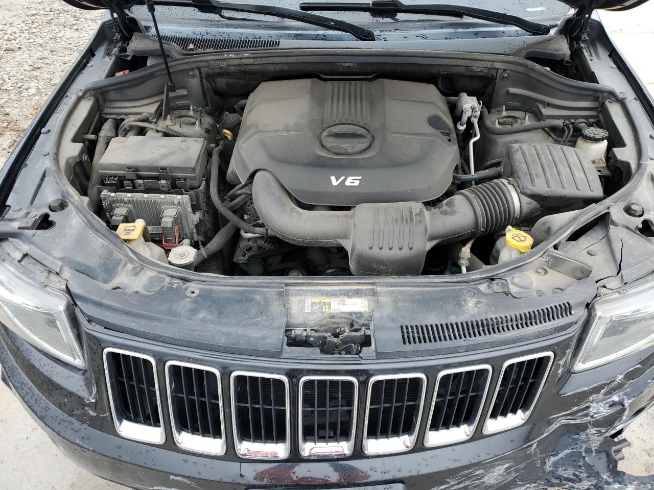 2015 Jeep Grand Cherokee VIN 1C4RJFBG3FC198565 Copart auction photo, front end damage thumbnail 11