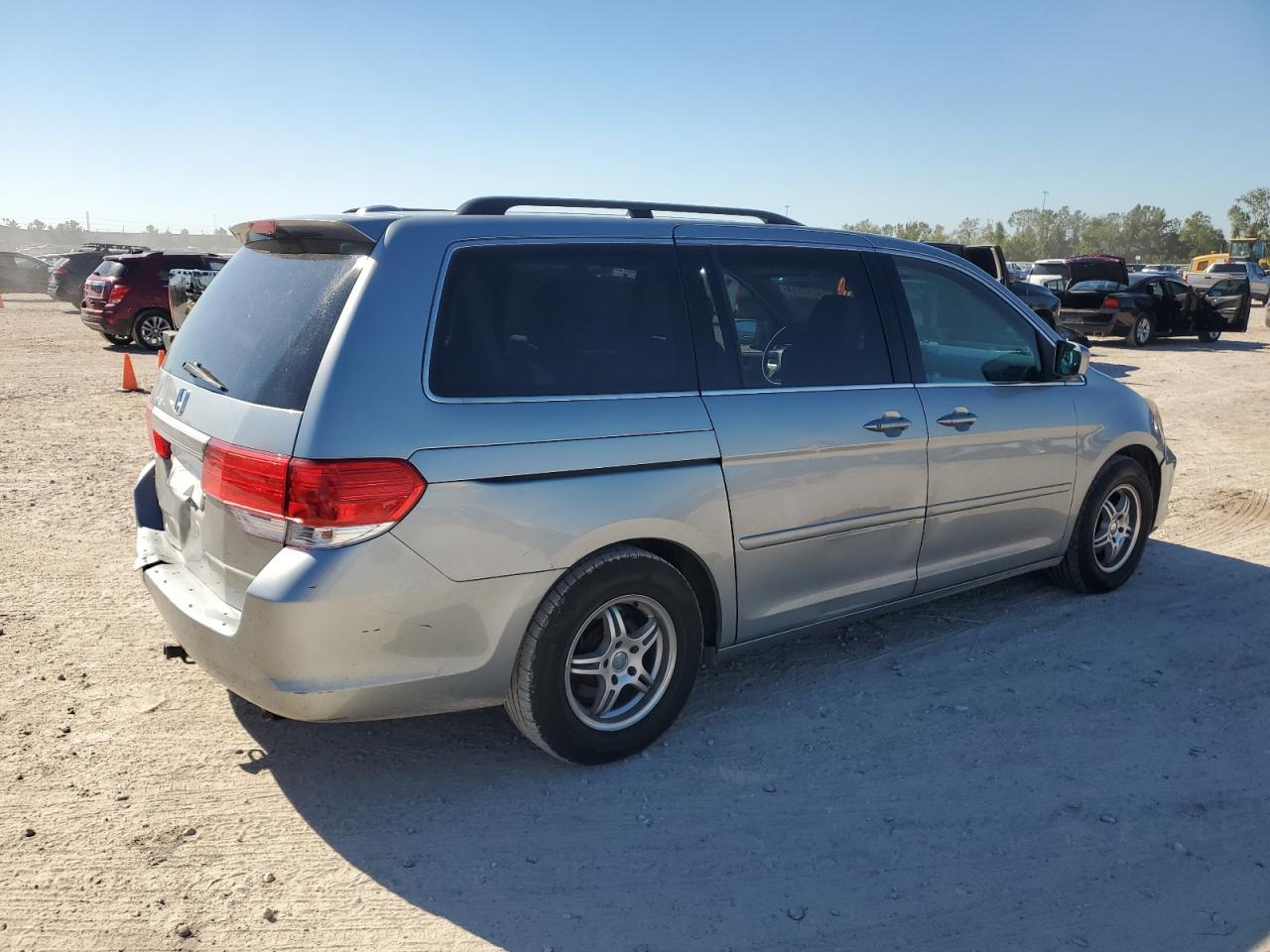 2009 Honda Odyssey VIN 5FNRL38639B018452 Copart auction photo, rear end damage thumbnail 3