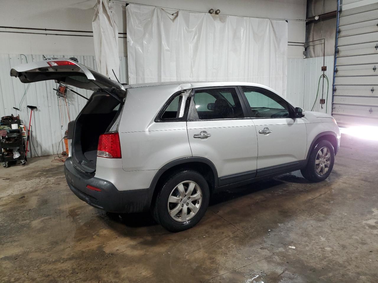 2012 KIA Sorento VIN 5XYKT3A1XCG308820 Copart auction photo, vandalism damage thumbnail 3