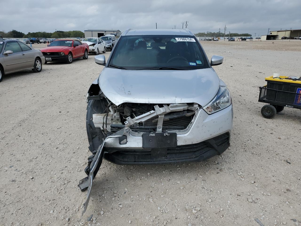 2020 Nissan Kicks VIN 3N1CP5CVXLL539524 Copart auction photo, front end damage thumbnail 5