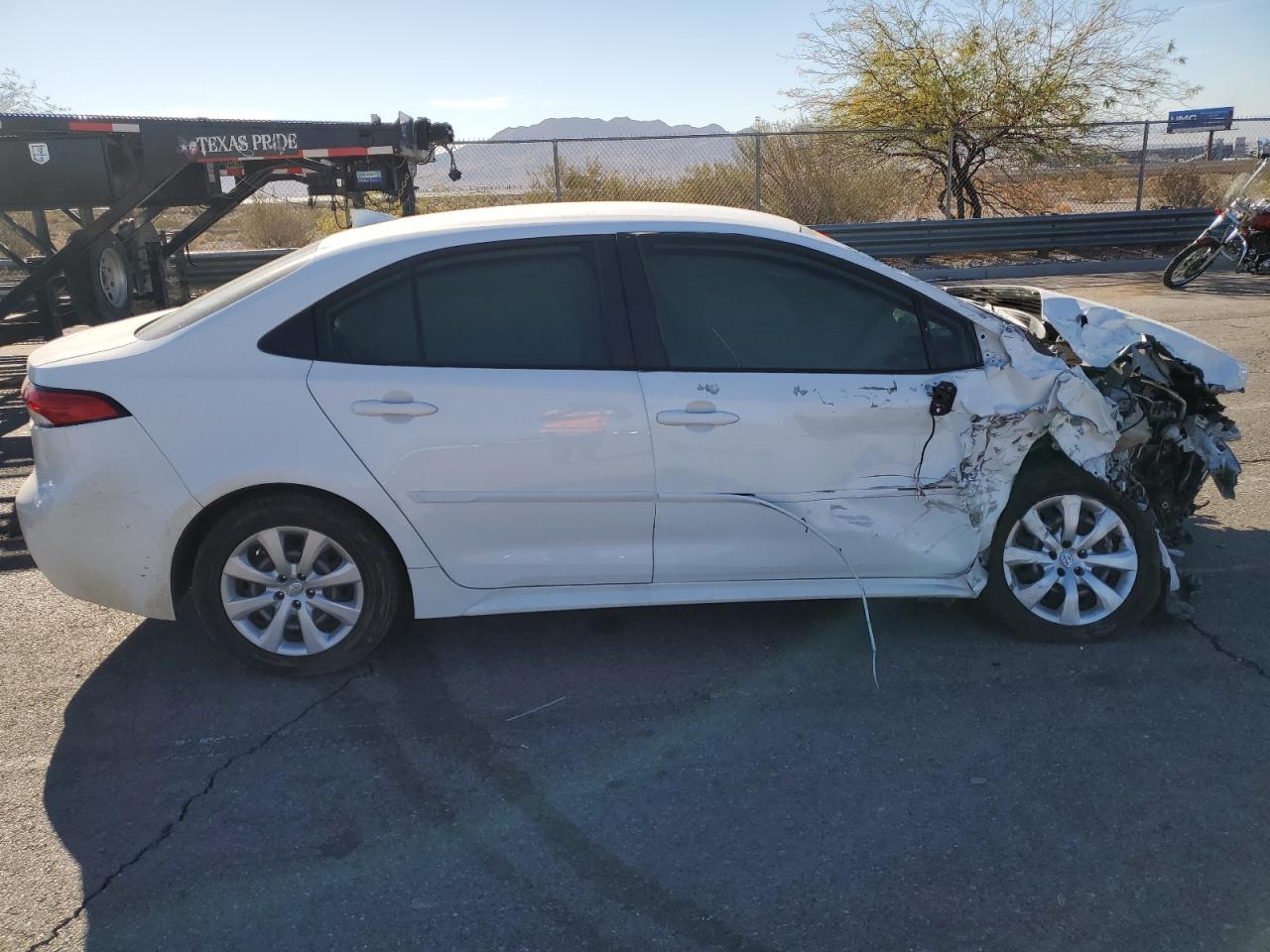 2020 Toyota Corolla VIN JTDEPRAE9LJ047820 Copart auction photo, front end / side damage thumbnail 3