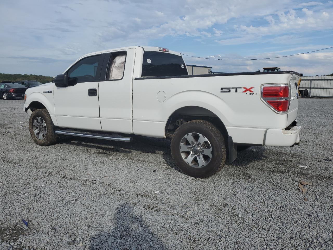 2013 Ford F-150 VIN 1FTFX1EF2DKF82850 Copart auction photo, rear end / front end damage thumbnail 2