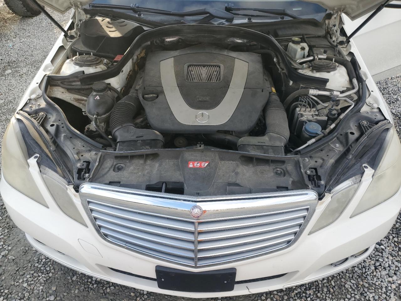 2010 Mercedes-Benz E-klasse VIN WDDHF5GB6AA083926 Copart auction photo, minor dent/scratches damage thumbnail 11