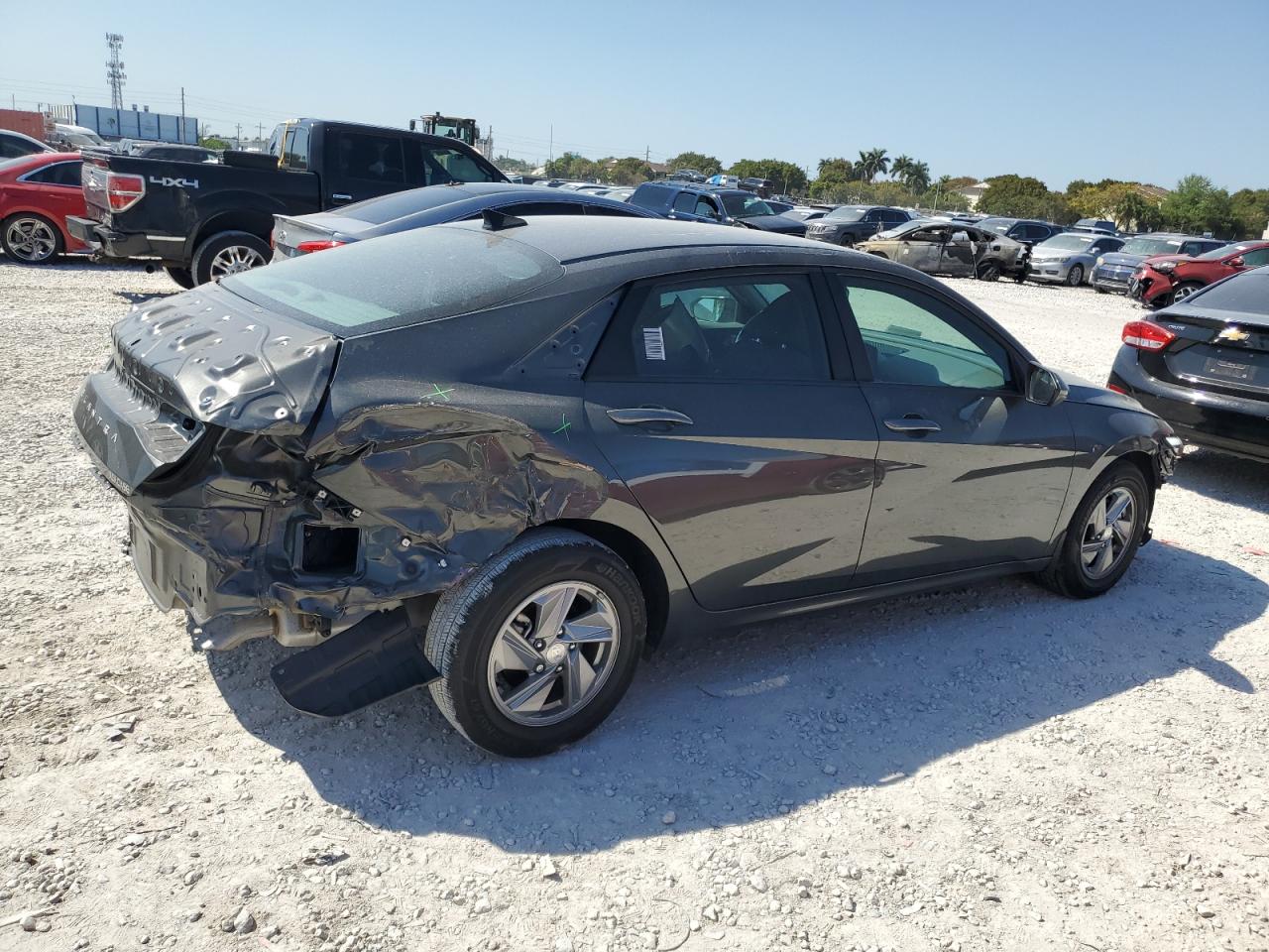 2024 Hyundai Elantra VIN KMHLL4DGXRU676265 Copart auction photo, rear end / front end damage thumbnail 3