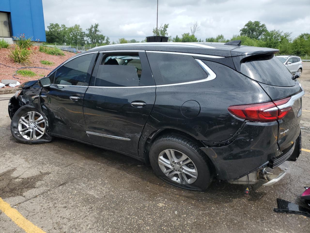 2018 Buick Enclave VIN 5GAERBKW2JJ233058 Copart auction photo, all over / undercarriage damage thumbnail 2