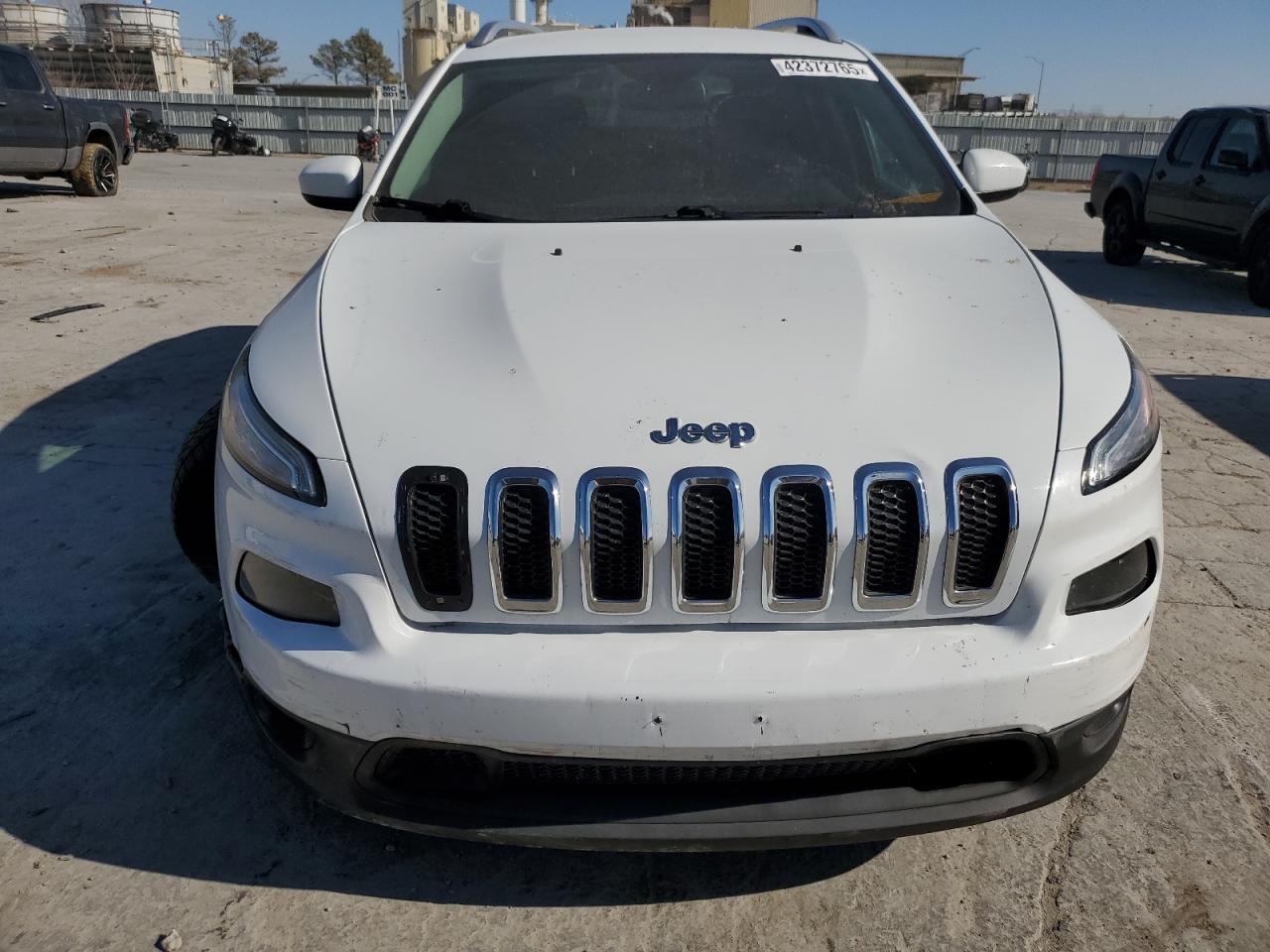 2016 Jeep Grand Cherokee VIN 1C4PJMCS6GW174873 Copart auction photo, front end / undercarriage damage thumbnail 5