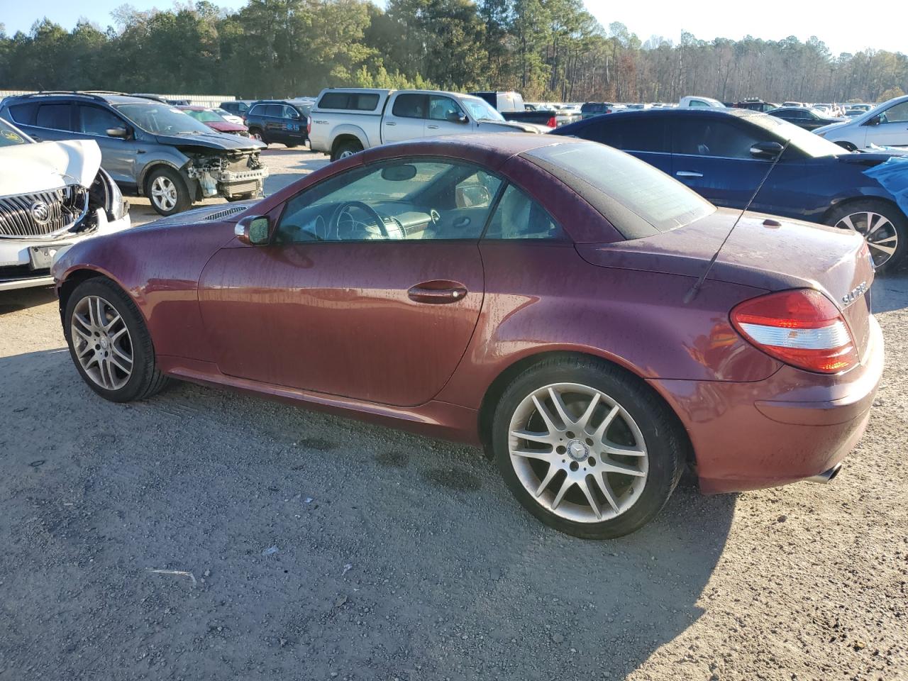 2008 Mercedes-Benz SLK-klasse VIN WDBWK54F98F182210 Copart auction photo, front end damage thumbnail 2
