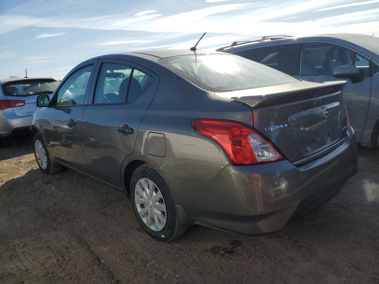 2015 Nissan Versa VIN 3N1CN7APXFL823200 Copart auction photo, front end damage thumbnail 2