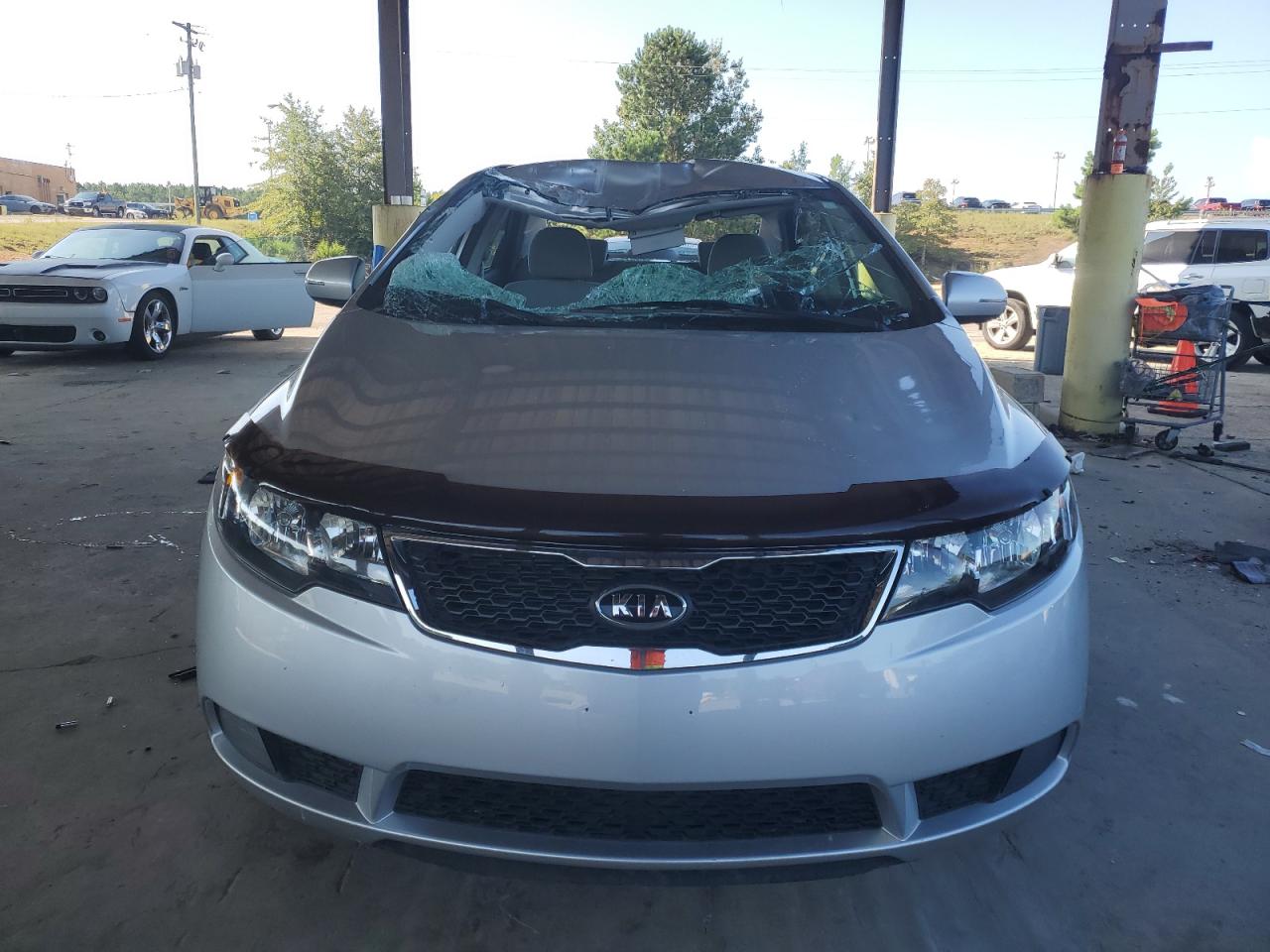 2011 KIA Forte VIN KNAFU4A27B5449975 Copart auction photo, top/roof / water/flood damage thumbnail 5
