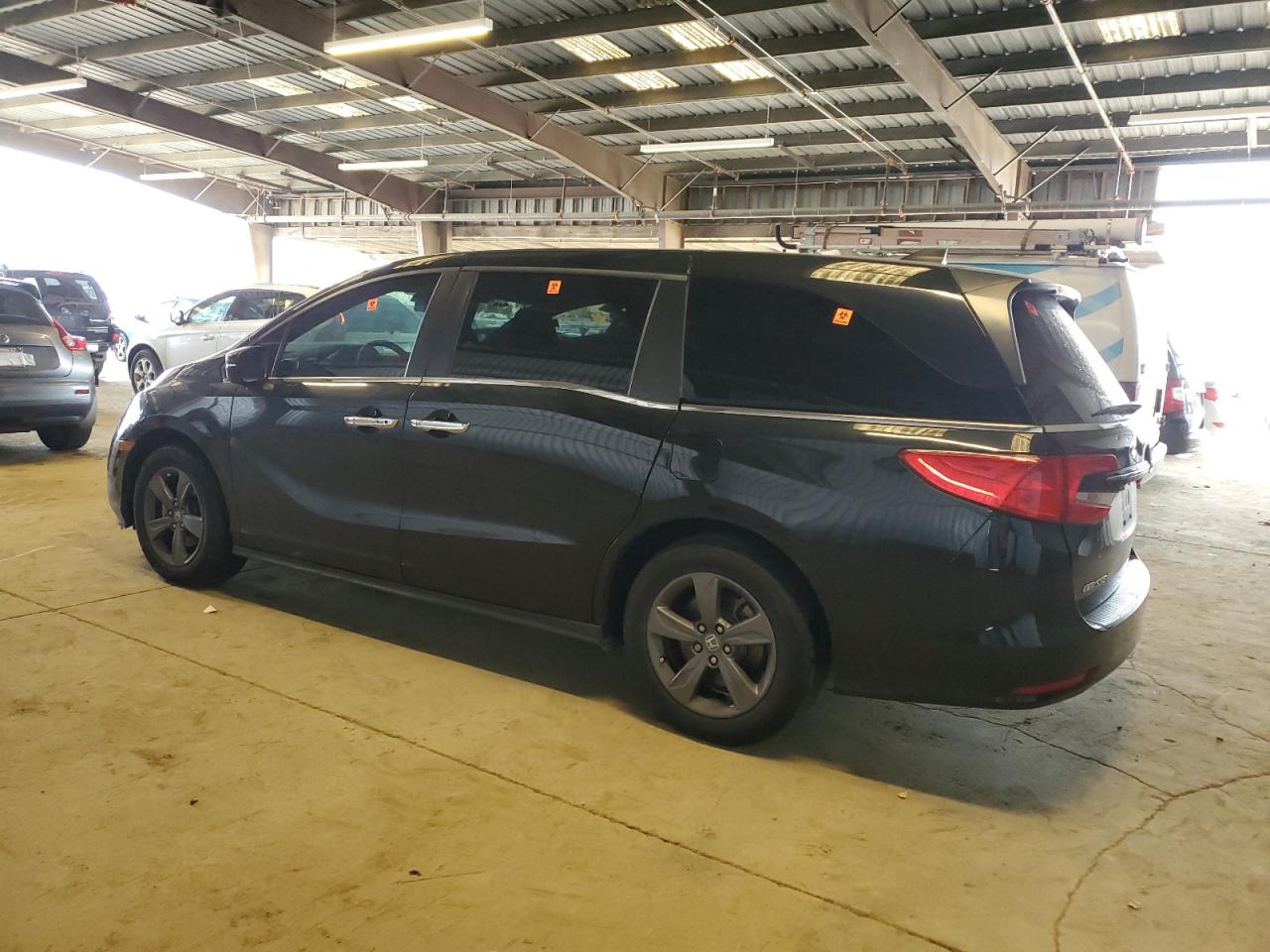 2021 Honda Odyssey VIN 5FNRL6H57MB010310 Copart auction photo, vandalism / all over damage thumbnail 2