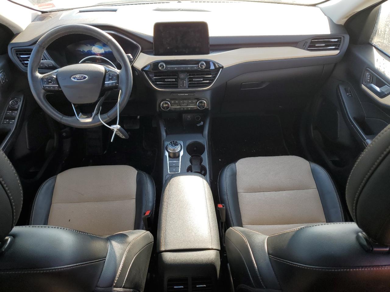 2021 Ford Escape VIN 1FMCU9DZ0MUA36540 Copart auction photo, front end / minor dent/scratches damage thumbnail 8