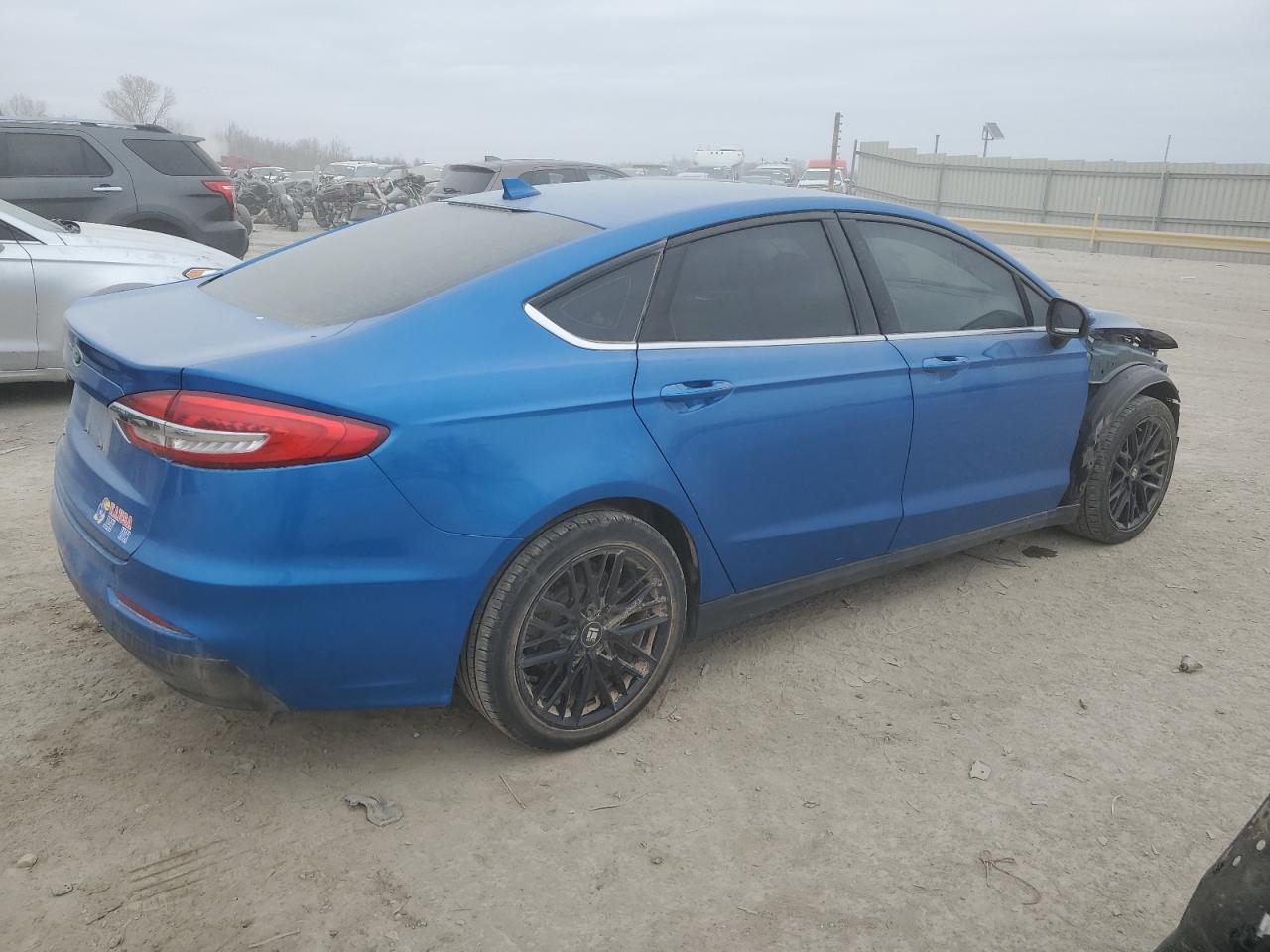 2020 Ford Fusion VIN 3FA6P0G78LR147914 Copart auction photo, front end damage thumbnail 3