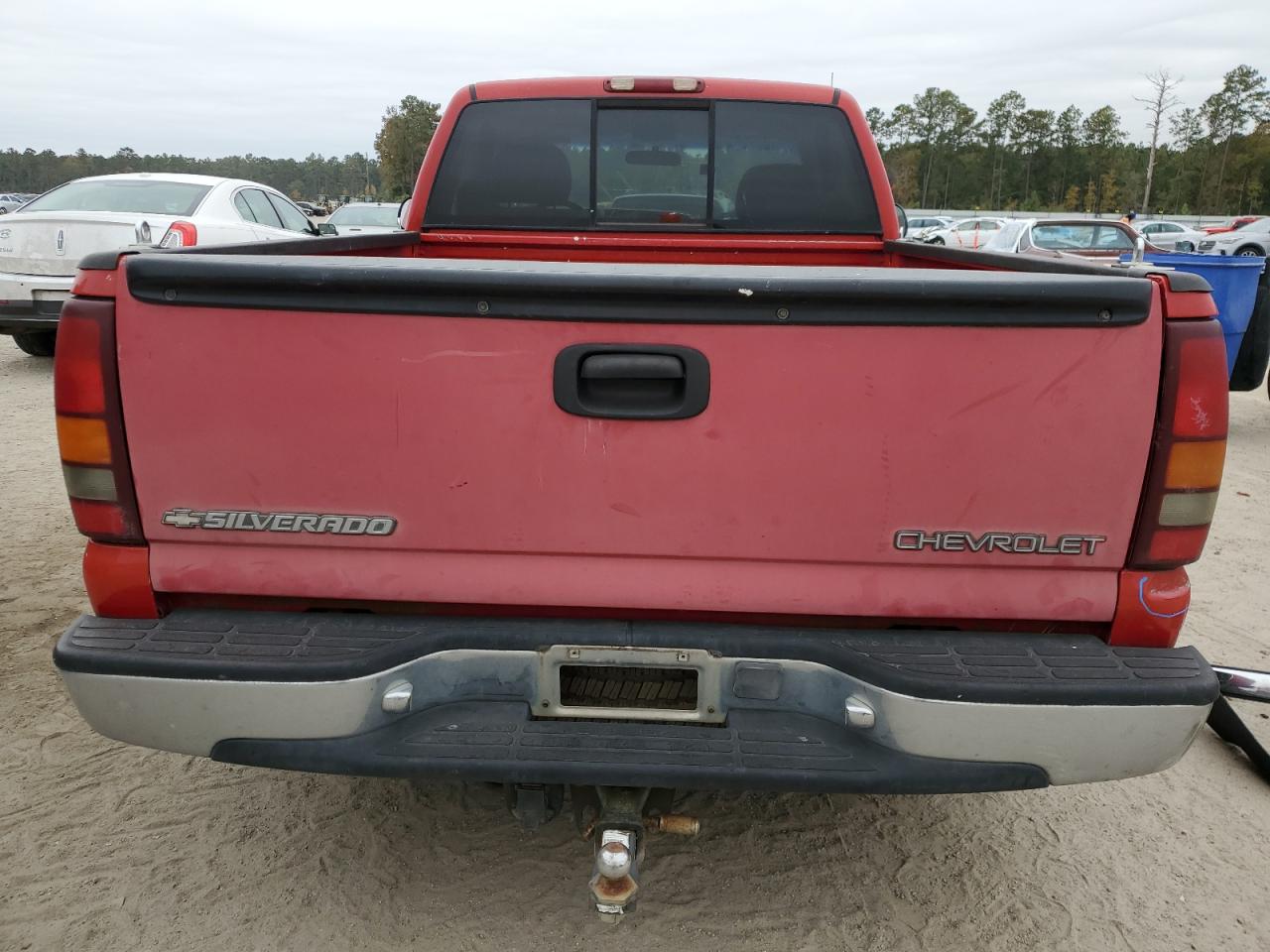2000 Chevrolet Silverado VIN 1GCEC14TXYZ153158 Copart auction photo, front end damage thumbnail 6