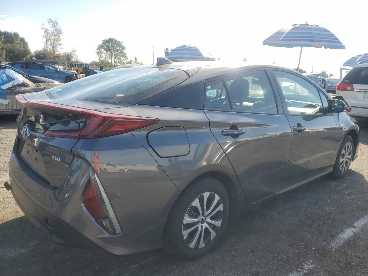 2022 Toyota Prius VIN JTDKAMFP2N3218769 Copart auction photo, front end damage thumbnail 3