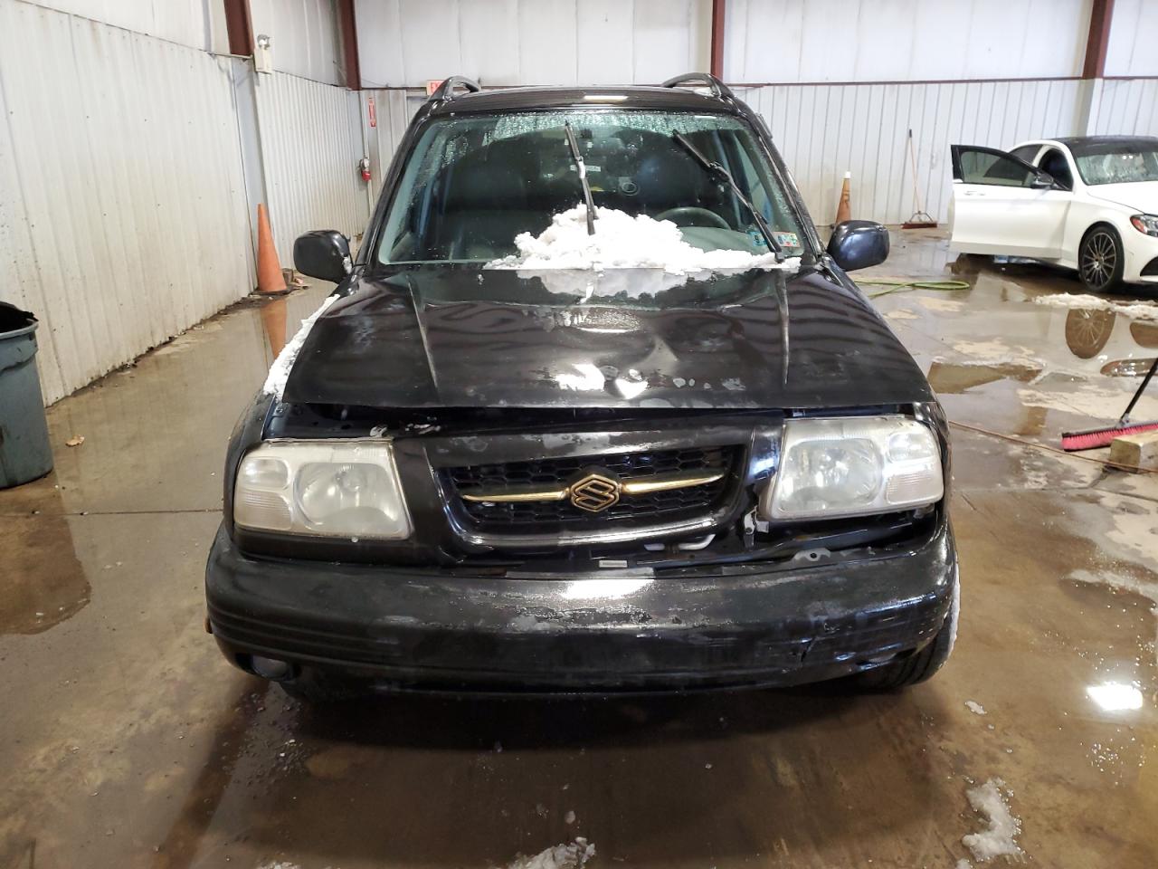 2000 Suzuki Grand Vitara VIN JS3TD62V1Y4113961 Copart auction photo, front end damage thumbnail 5