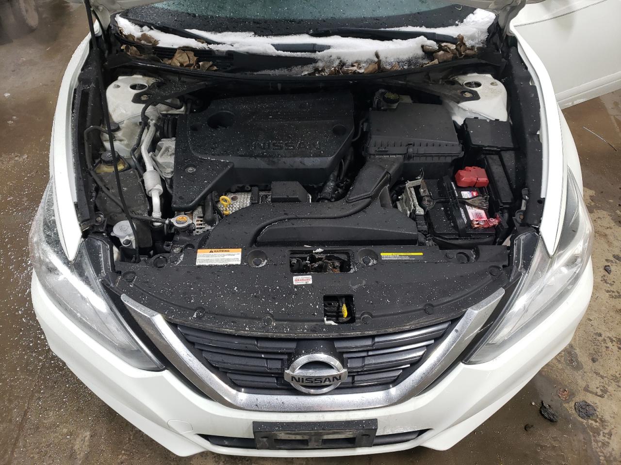 2017 Nissan Altima VIN 1N4AL3AP7HC239179 Copart auction photo, front end / side damage thumbnail 11