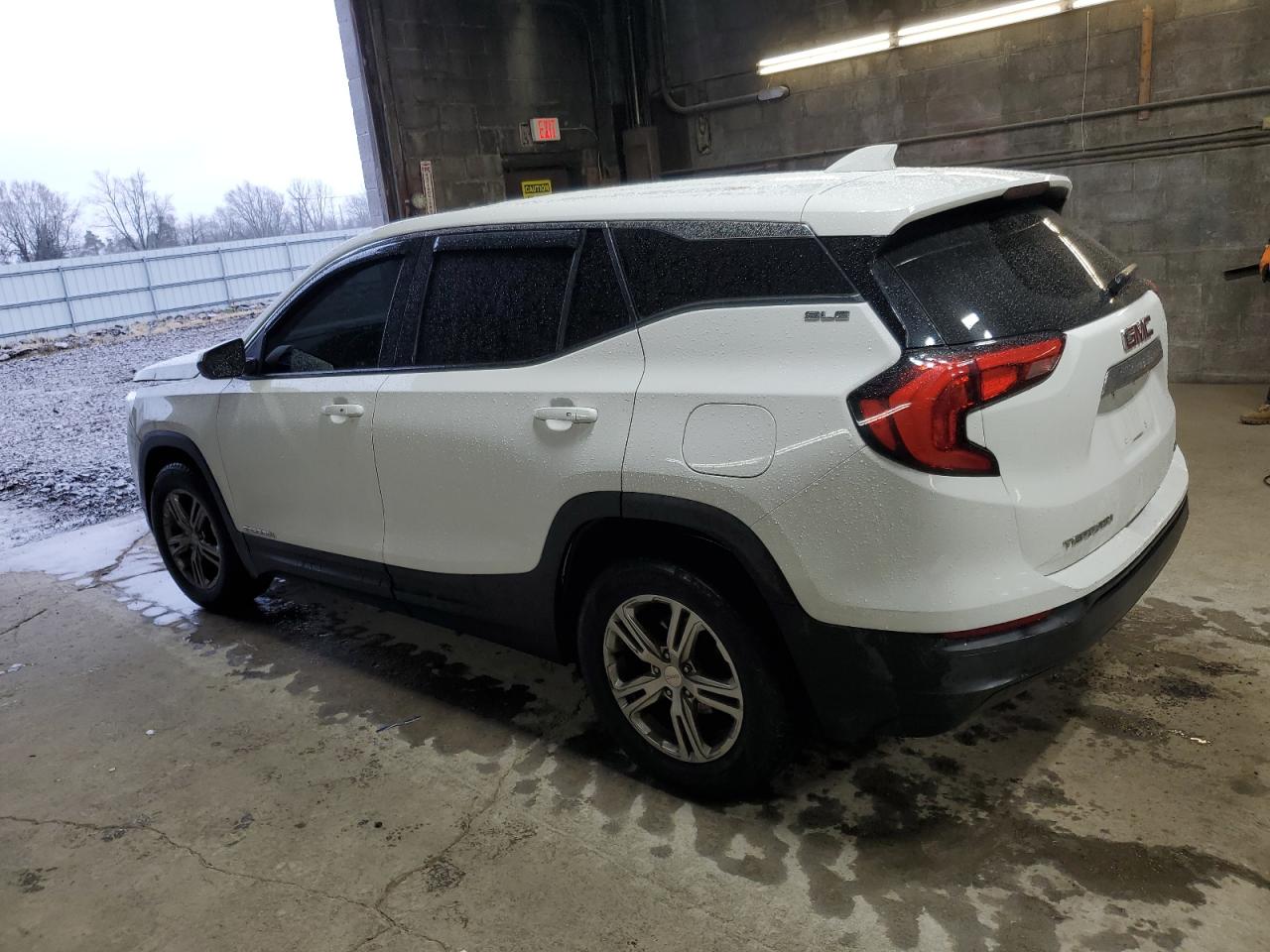 2018 GMC Terrain VIN 3GKALMEV7JL358311 Copart auction photo, front end damage thumbnail 2