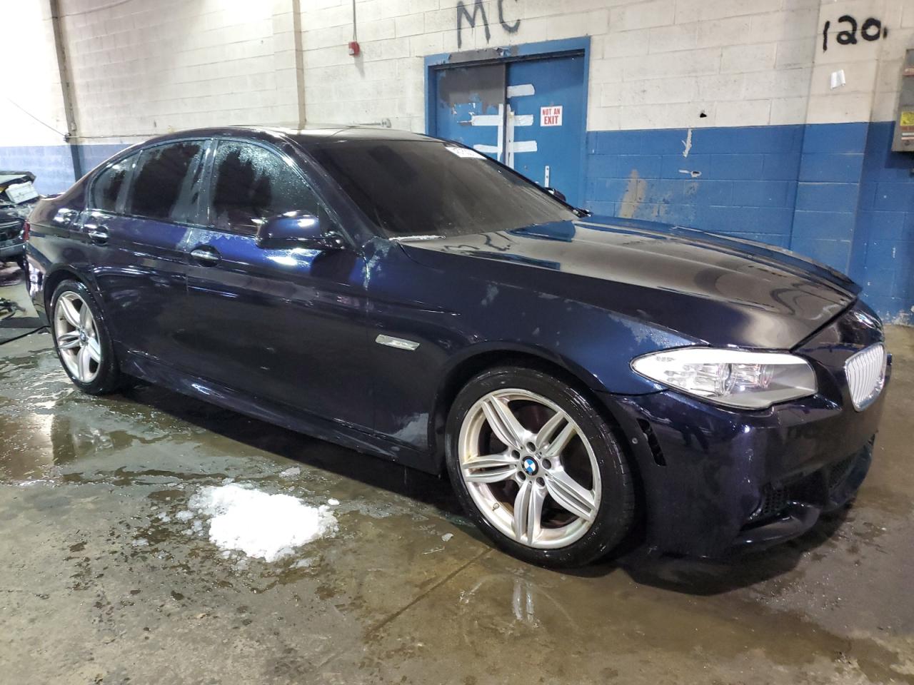 2013 BMW 5er VIN WBAFU9C55DDY71398 Copart auction photo, front end / mechanical damage thumbnail 4