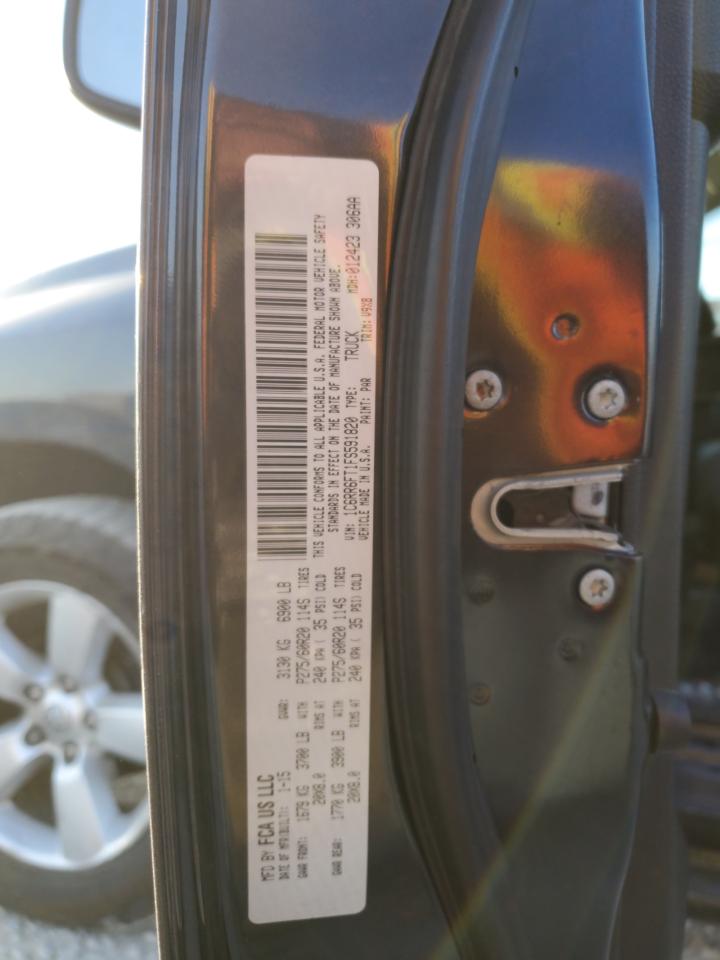 2015 RAM 1500 VIN 1C6RR6FT1FS591820 Copart auction photo, side / minor dent/scratches damage thumbnail 12
