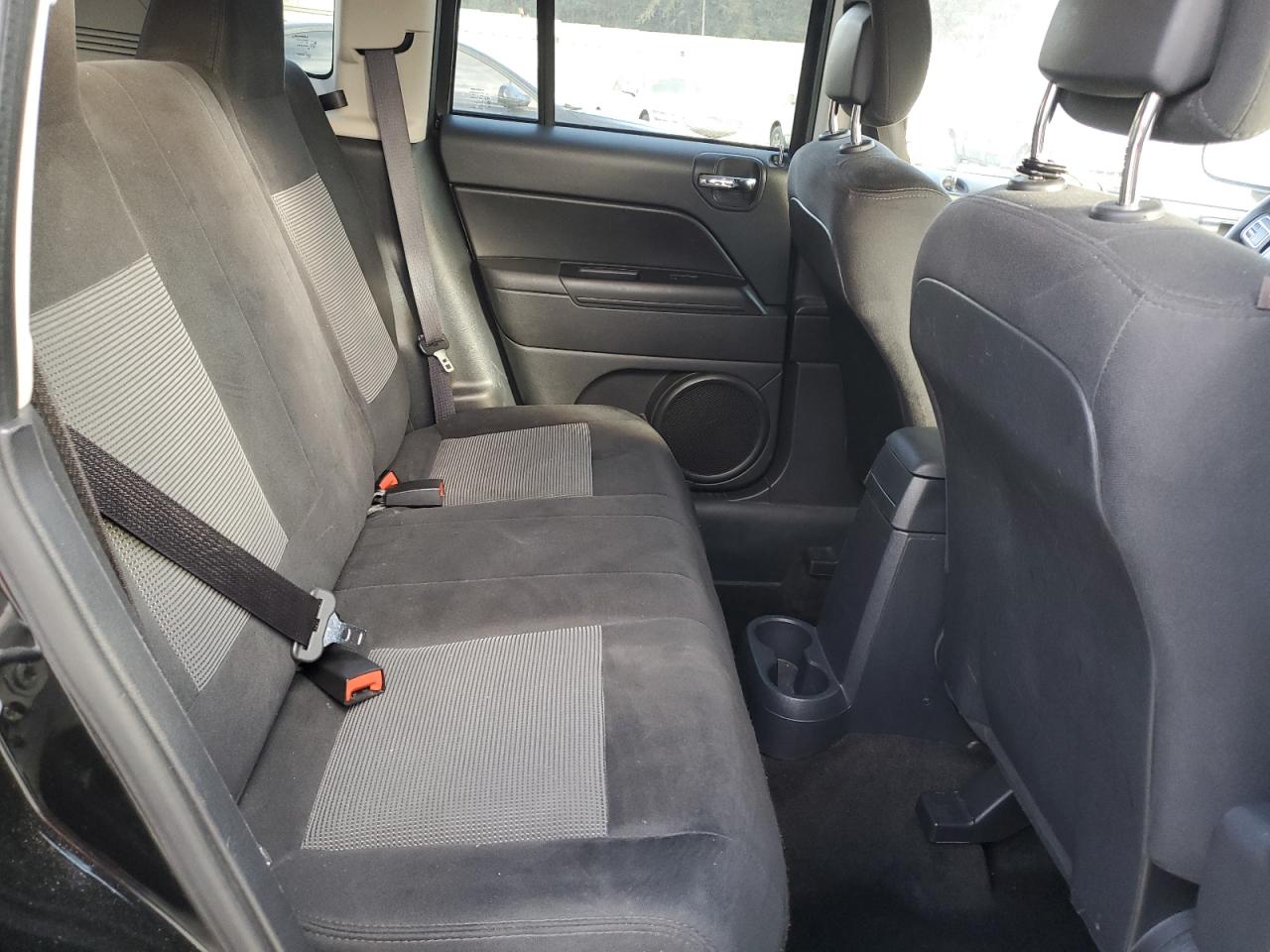 2016 Jeep Compass VIN 1C4NJCBA4GD633792 Copart auction photo, front end / side damage thumbnail 11