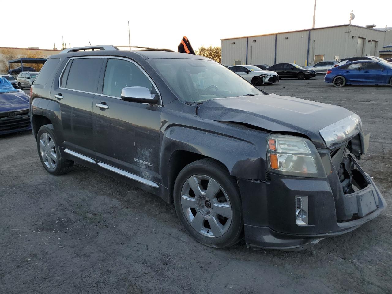 2014 GMC Terrain VIN 2GKFLUE31E6224389 Copart auction photo, front end damage thumbnail 4