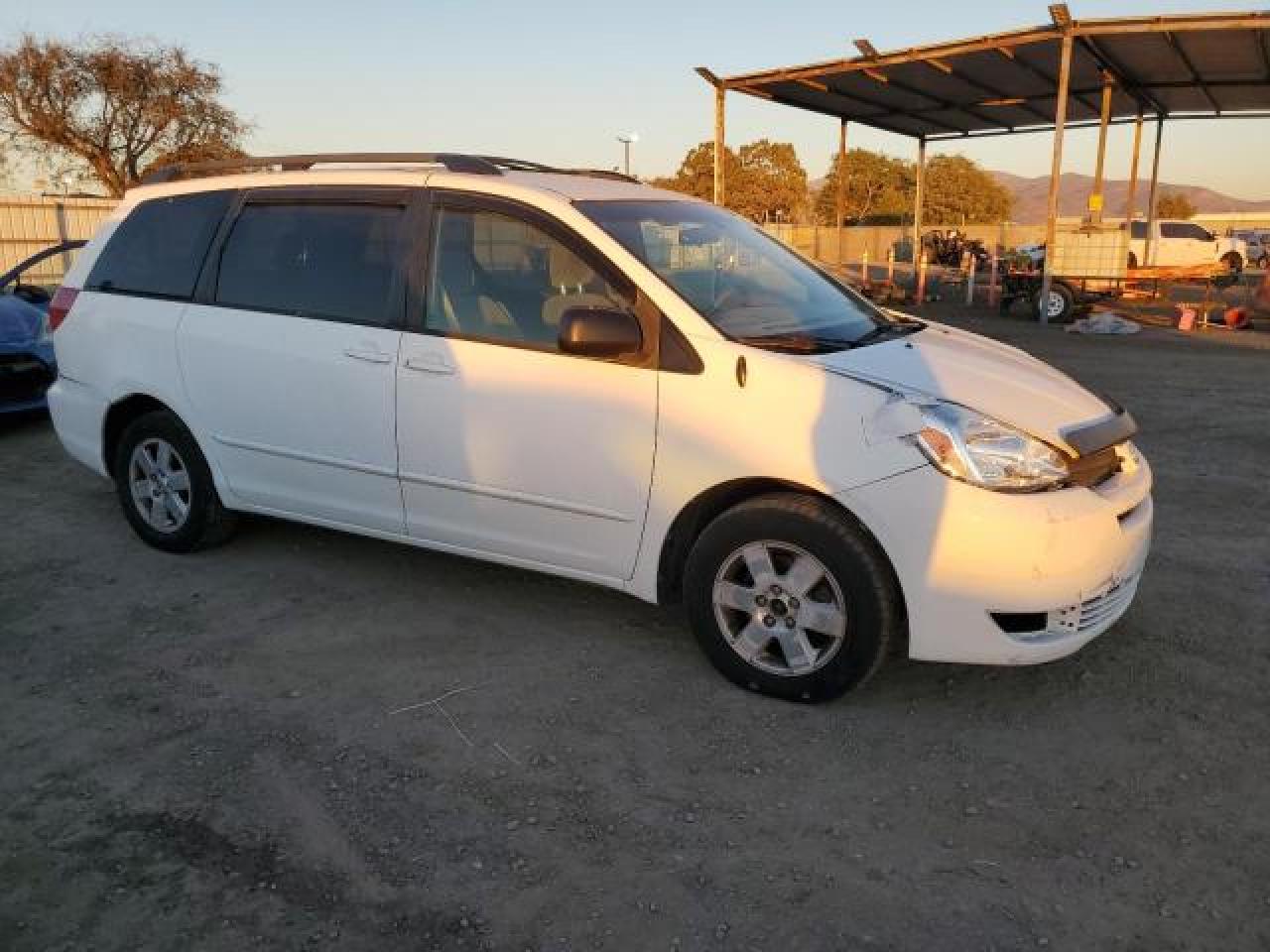 2004 Toyota Sienna VIN 5TDZA23C34S023958 Copart auction photo, minor dent/scratches damage thumbnail 4