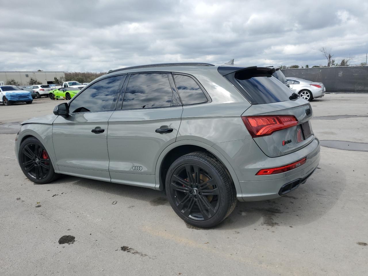 2019 Audi SQ5 VIN WA1B4AFY3K2001855 Copart auction photo, front end / side damage thumbnail 2
