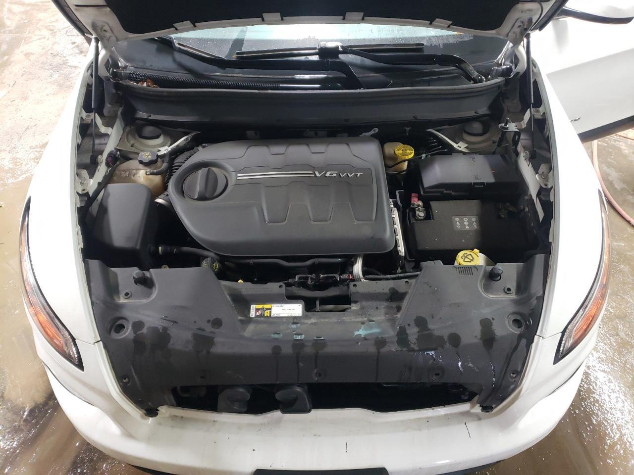 2015 Jeep Grand Cherokee VIN 1C4PJMCS5FW749558 Copart auction photo, side / front end damage thumbnail 11