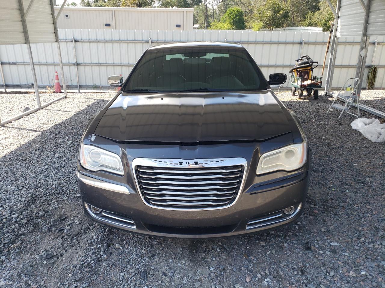 2014 Chrysler 300 VIN 2C3CCAKT7EH290150 Copart auction photo, water/flood / minor dent/scratches damage thumbnail 5