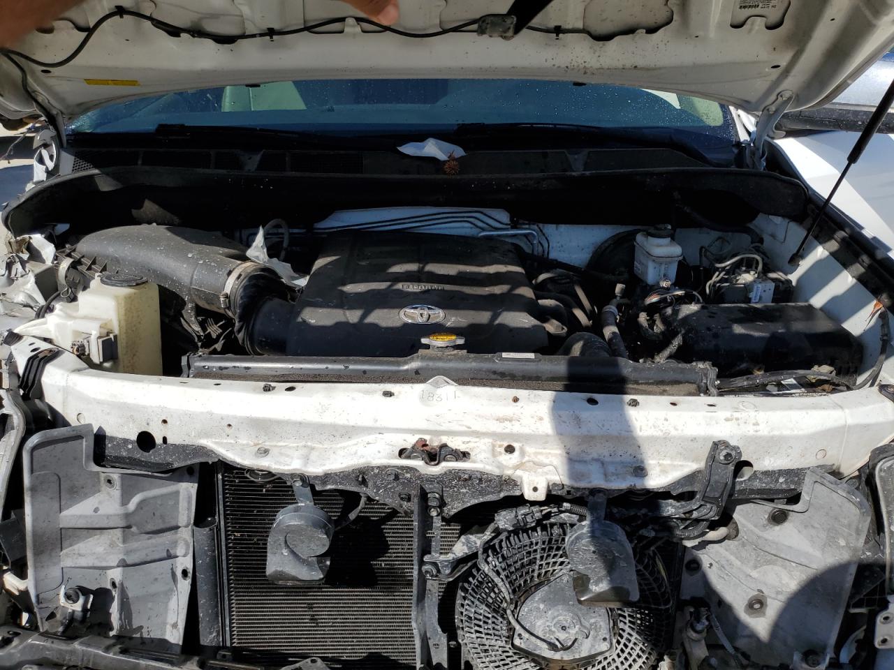 2016 Toyota Sequoia VIN 5TDKY5G12GS061421 Copart auction photo, front end / side damage thumbnail 12