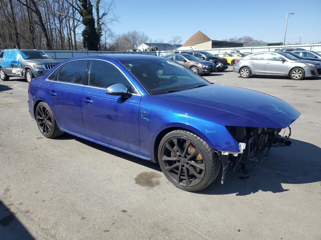 2018 Audi RS4 VIN WAUB4AF40JA051097 Copart auction photo, front end damage thumbnail 4