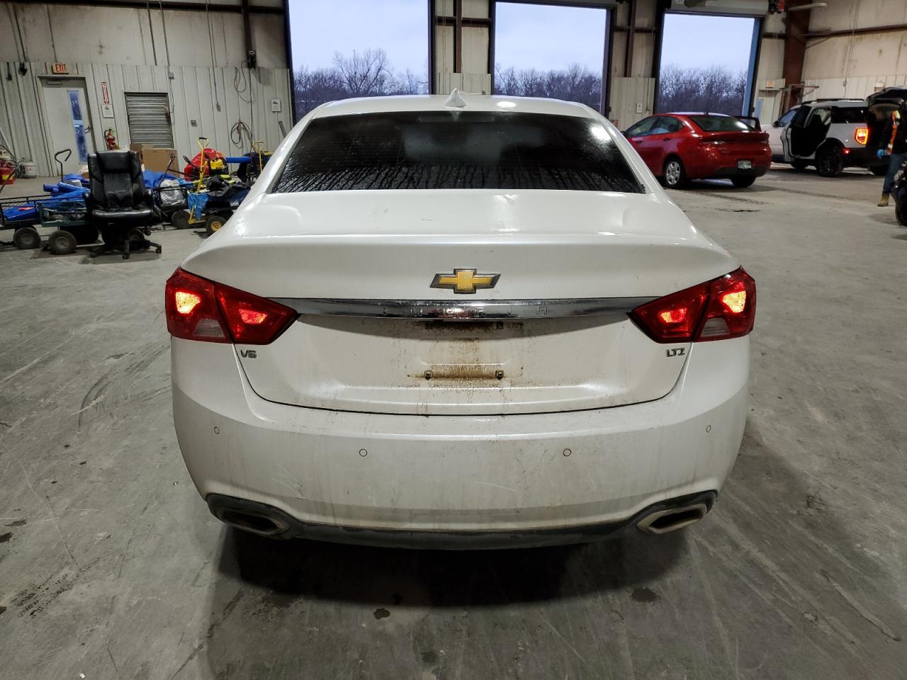 2016 Chevrolet Impala VIN 2G1145S37G9153805 Copart auction photo, front end / minor dent/scratches damage thumbnail 6